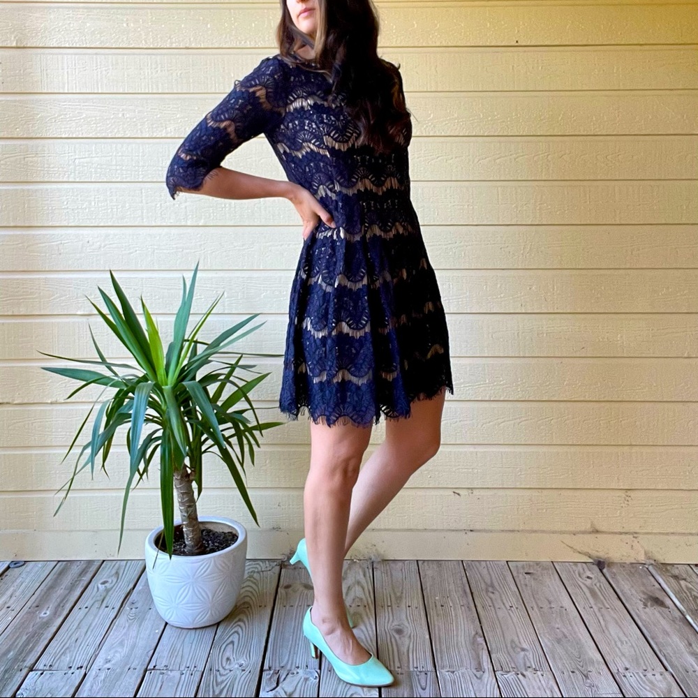 Jessica Howard Fringe Lace Shift Dress - Navy | Size 12P